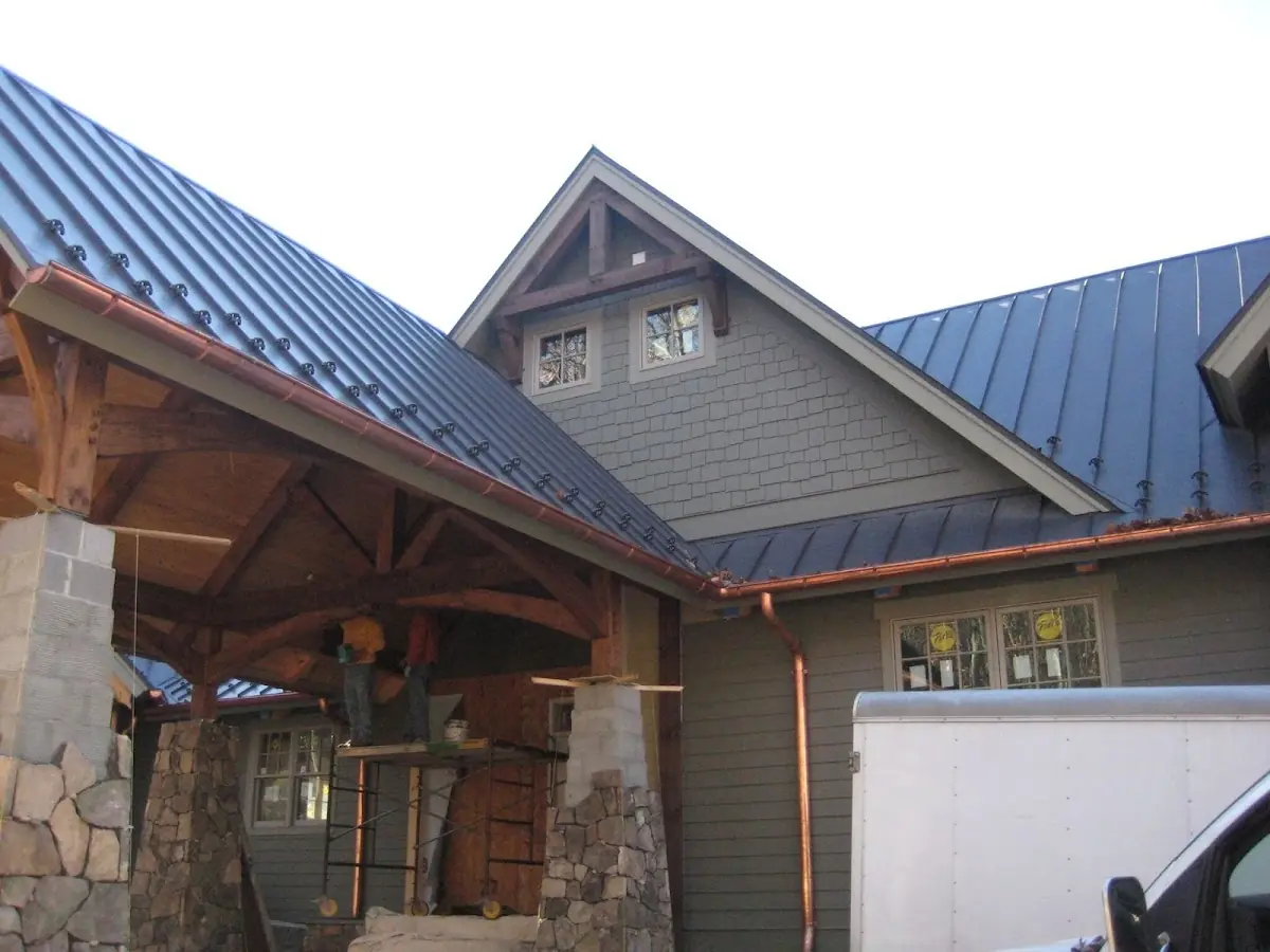 Craftsman Roofing team delivering quality roofing work in Gores Mill